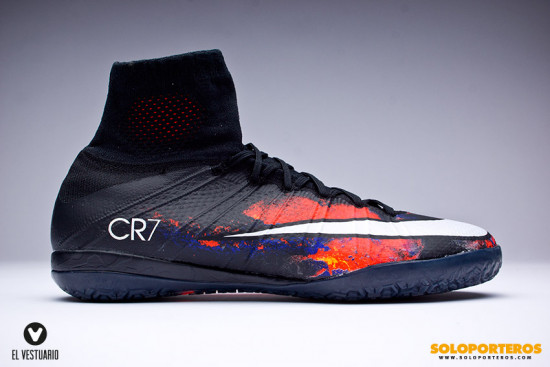 Nike-MercurialX-Proximo-CR7-Savage-Beauty (2).jpg